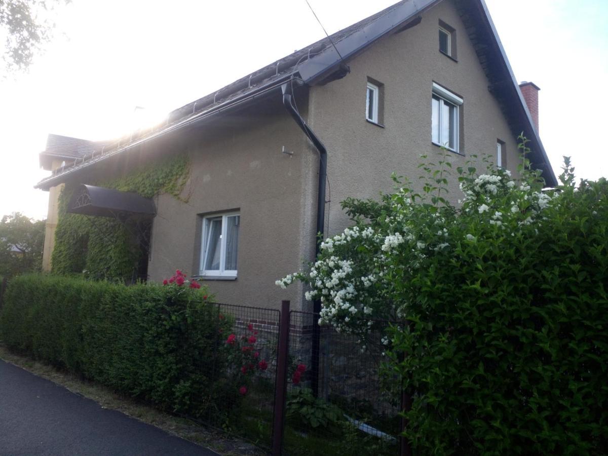 Apartmany Nad Parkem Lipova Lazne Exteriör bild